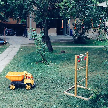 Dragonfly Studio With Garden Brașov Exterior foto
